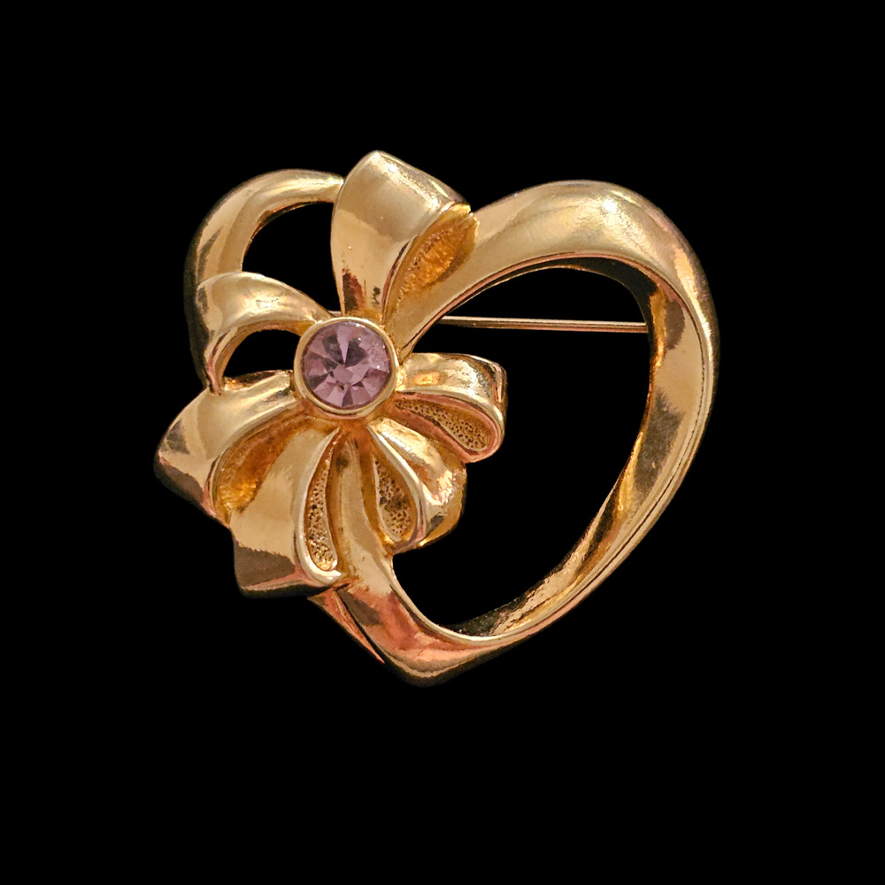 Vintage Avon Gold Tone Heart Bow Brooch Light Purple Amethyst Pink Rhinestone